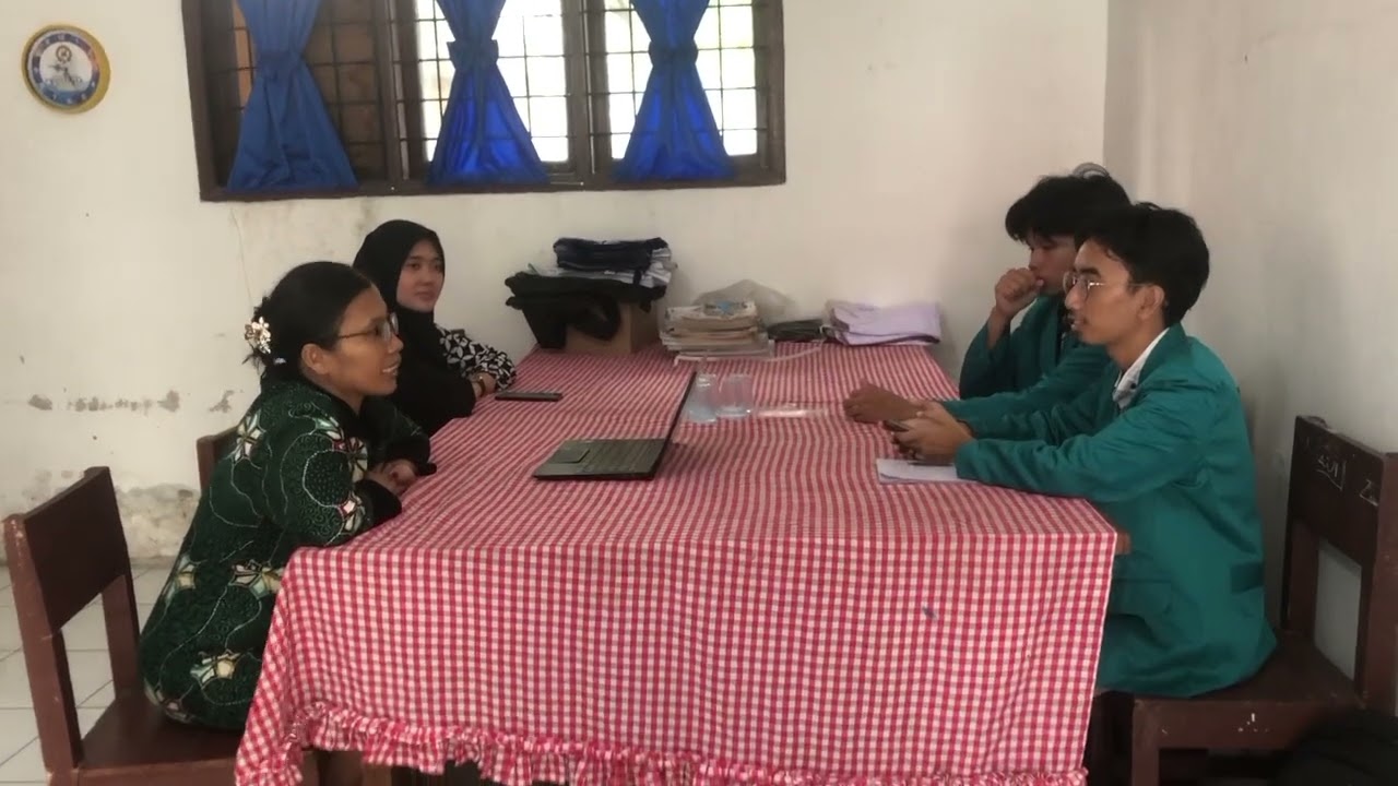 PROJECT MINI RISET PROFESI KEPENDIDIKAN