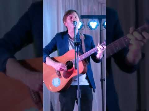 Alistair Griffin - "Forever Today" from The Rendezvous Hotel, Skipton. May 13th 2022