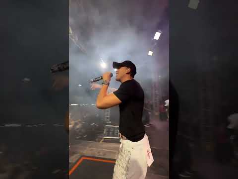 Zé vaqueiro - o original botando o povo pra dançar em Quixeramobim Ceará