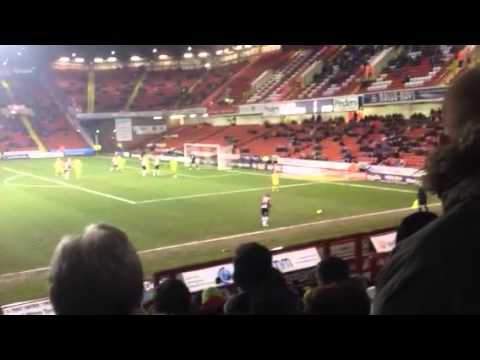Sheffield United V Colchester Baxter Goal