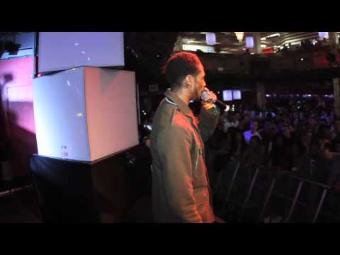 Eskimo Dance Footsie D Double E