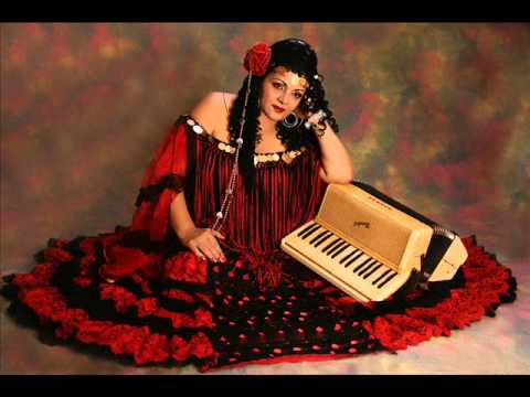 Cornelia Catanga   Bate ma, Omoara ma