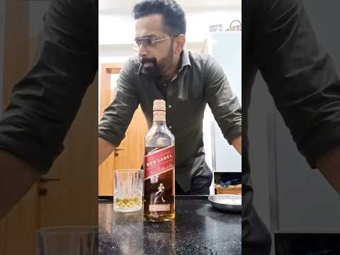 JOHNNIE WALKER RED LABEL | BLENDED SCOTCH WHISKY | POPULAR & AFFORDABLE | #alcohol #casks #barley