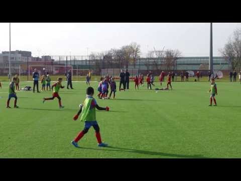 FC BARCELONA ESCOLA VARSOVIA 2006 C1 URSYNÓW-C1 BEMOWO (14 .09.2013) 1/2