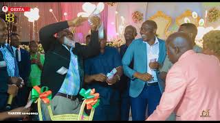 Download lagu Kamati Geita Yatoa Milion 215 Nakuchapa Noti Kwenye Harusi Ya Amosi Wandela Live Eliza Lyamapembe mp3 Download lagu Kamati Geita Yatoa Milion 215 Nakuchapa Noti Kwenye Harusi Ya Amosi Wandela Live Eliza Lyamapembe mp3