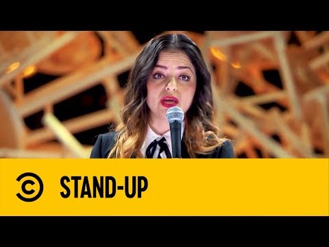 Nací Porque en el 85 el Aborto Era Illegal | Alexa Zuart | Stand Up | Comedy Central México