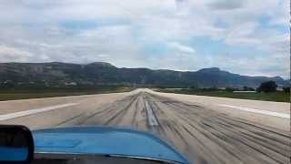 preview picture of video 'Cessna 172 - take-off from Split, May 2012.'