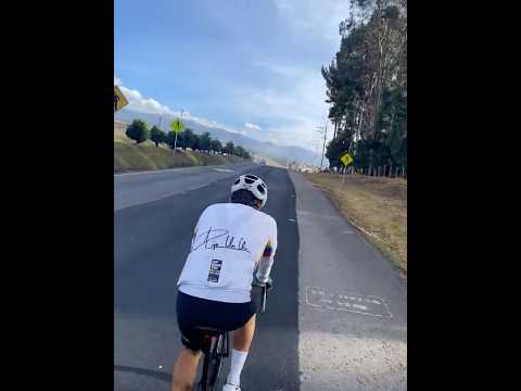 Coronando el repecho El Barne, Combita, Boyacá, Colombia.!!🇨🇴 #mtb #boyacá #colombia #cyclingride