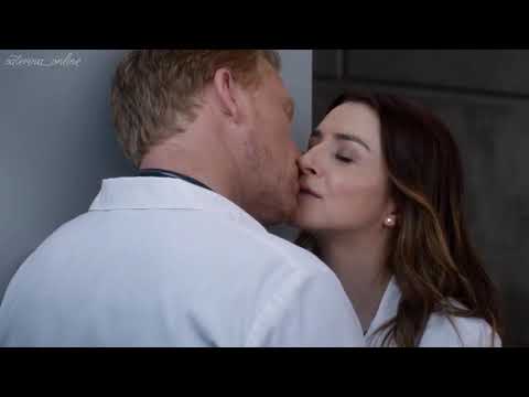 Grey's Anatomy 15x02 - Amelia Scene 3 - Amelia Pages Owen to the Breezeway
