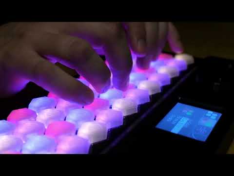 Custom Isomorphic Keyboard Demo