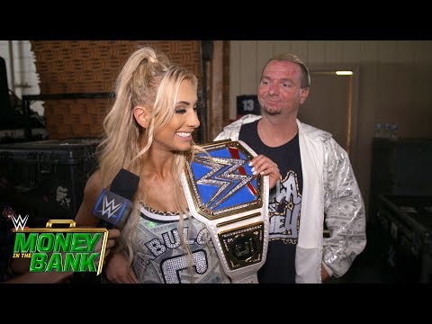James Ellsworth Returns To Assist Carmella In Retaining The SmackDown Live Women’s Title