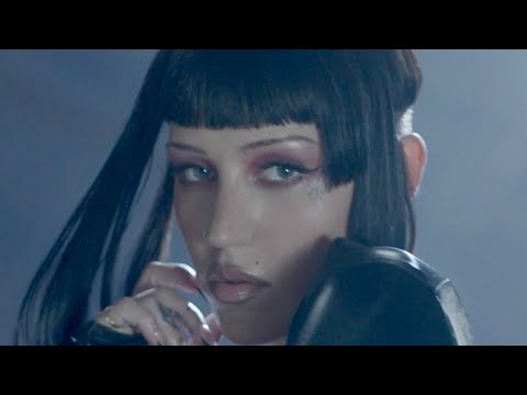 Brooke Candy - Flip Phone (Official Music Video)