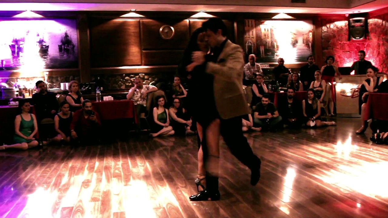 Cuando llora la milonga • Federico Naveira y Sabrina Masso