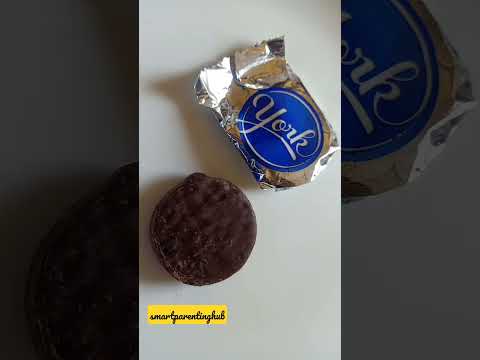 oddly satisfying York chocolate cutting #york #chocolate #smartparentinghub #short #youtube #shorts