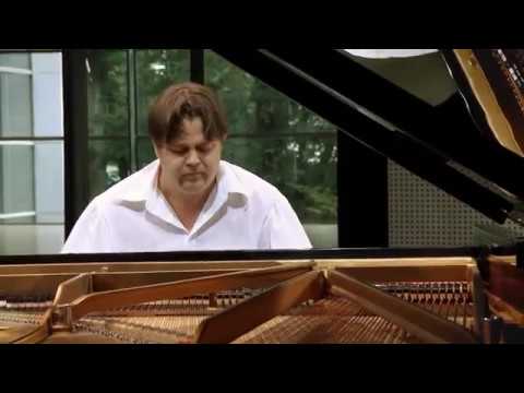 ANDRÉ PARFENOV: 'Zur 1. Sinfonie von Beethoven' für Klavier solo
