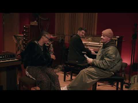 Lila Iké Ft. Maverick Sabre - All That and More (Live Acoustic Performance)