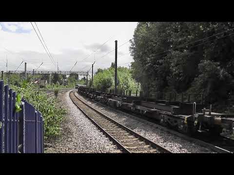 (HD) 92030 “Ashford” passes Harringay working 4E32 13/7/12
