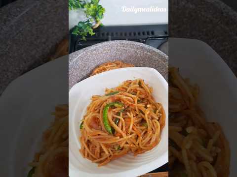 How To Make Pasta With Tomato Sauce #youtubeafrica #pastarecipes #pastarecipe #tomatopasta #shorts