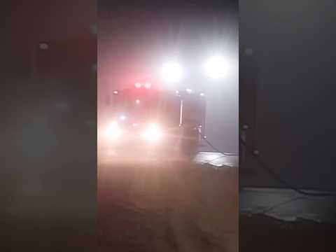 Carga de grãos na pista provoca risco de acidentes em Erechim