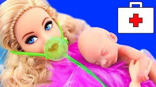 Download lagu 35 DIY Barbie Hacks: Rainbow Boots, phone cases, and more! mp3