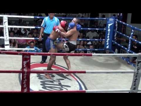Pedro Nobre (Tiger Muay Thai/Brazilian Top Team) vs Aodnoi Wor Sudtipong @ Suwit Stadium 12/4/2013
