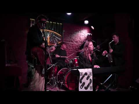 Kateryna Artemenko - Перший сольник