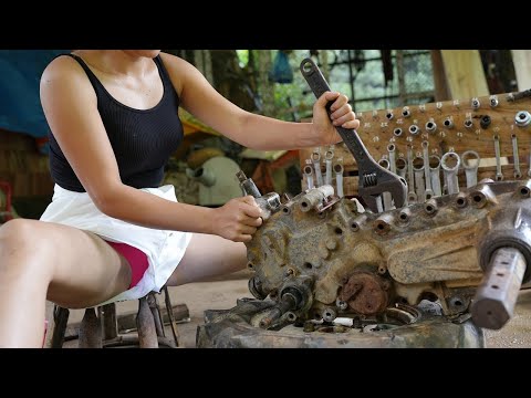 Genius Girl Repair - Old Moped Full Restoration (Mobylette Motobecane) 1969 Model - 2 Stroke
