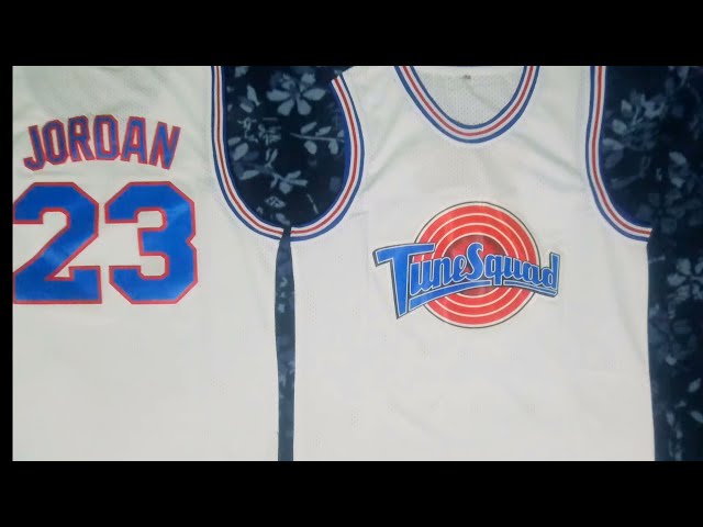 Vídeo relacionado con Mister Tee Camiseta para Hombre Space Jam Big Bugs Playing tee Blanco S