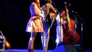 Justin Townes Earle, Bryn Davies, and Amanda Shires - Move Over Mama.