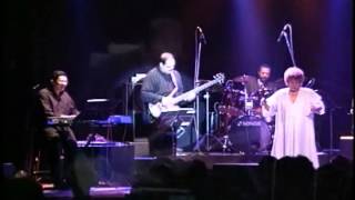 BATIDA DIFERENTE - Leny Andrade