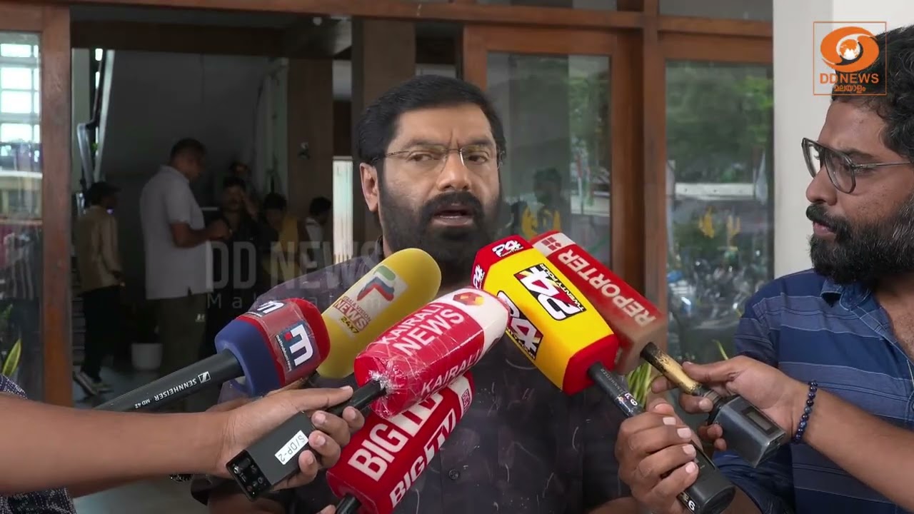 "മതവും വിശ്വാസവും വ്യക്തിപരം | സത്യപ്രതിജ്ഞ ചടങ്ങിൽ 