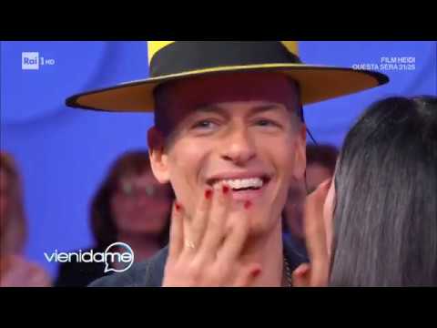 La cassettiera con Giovanni Vernia - Vieni da me 08/01/2020