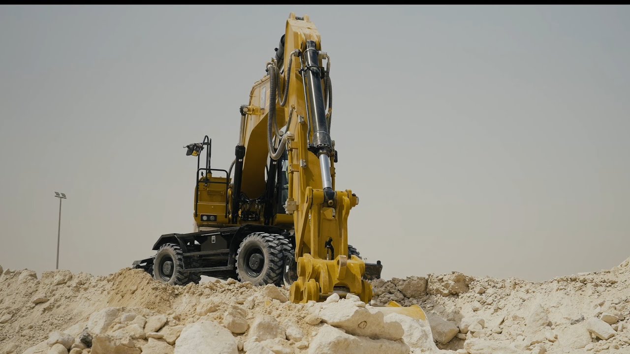 Cat® M320 Wheel Excavator | Introduction Video