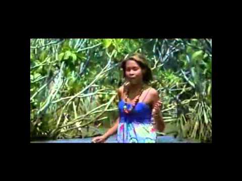 Nina's :: Mivolagna ny marina