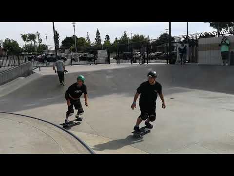 Micke Alba YOYO Schulz Montclair 2018-11-04