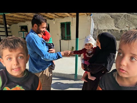 A New Helping Hand in the Nomadic Life | Kadijeh Steps In as Salahedin Struggles Alone