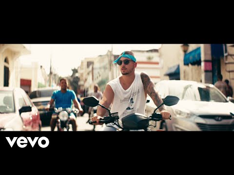 Video Sin Contrato - Maluma