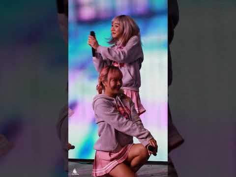 [FANCAM] Praew TheGlassGirls - ปั่นป่วน Idol Exchange 7/11/2021