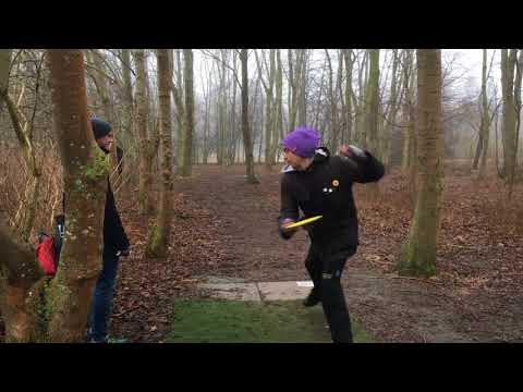 Worst luck ever seen in disc golf (frisbee golf)