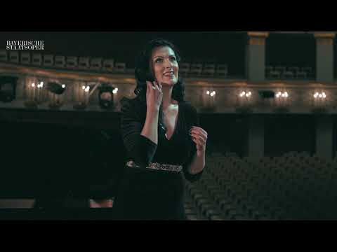 Adela Zaharia singt "Regnava nel silenzio" (LUCIA DI LAMMERMOOR)