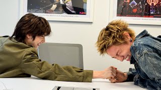 Download lagu 손 잡는 사이 mp3 Download lagu 손 잡는 사이 mp3