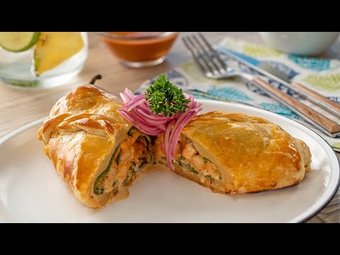 Chile Hojaldrado Relleno de Mariscos