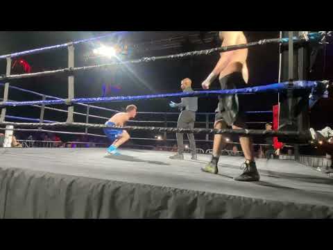 3d fight club. Stuart Anderson v Gary Baxter