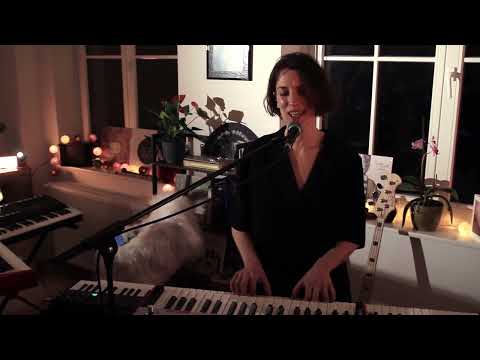 Tango With Lions - In A Bar (Live)