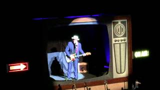 &quot;You Belong To Me&quot; - Elvis Costello, in Oxford England
