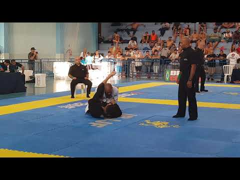 Floripa Fall International Open - Renato Cardoso finaliza Erberth Santos