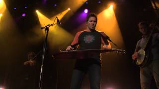 02 Infamous Stringdusters 2013-05-11 In God's Country