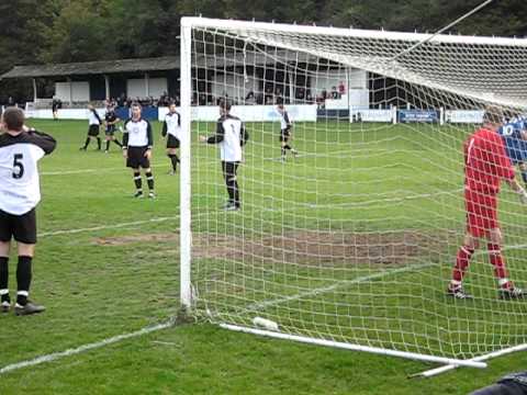 Herne Bay 3 Deal Town 0 (29:10:2011) DL