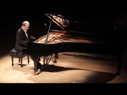 Marc-André Hamelin- Claude Debussy L'isle Joyeuse