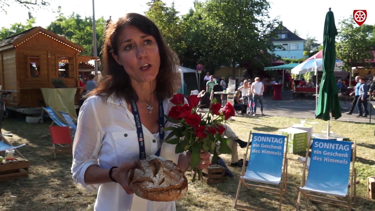 Brot des Lebens - Fronleichnam beim Hessentag in Rüsselsheim